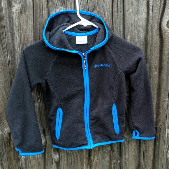 sleeveless trucker jacket